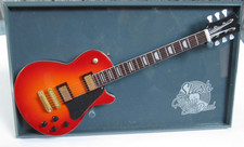 Gitarre DEKO ca.17 x 6 cm mit