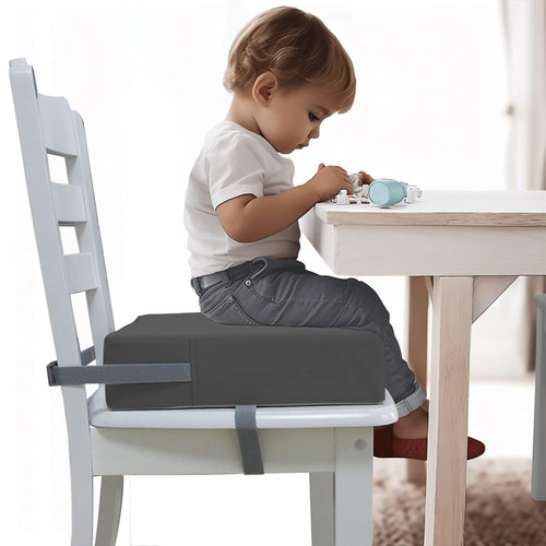 Kindersitzerhöhung aus