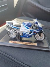 Maisto Suzuki GSXR 750 Modell Motorrad