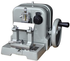 Radikal Neu! Mikroskop