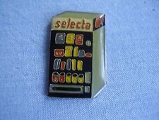 Pin Selecta Automaten an Bahnhöfen Snacks Getränke DB Deutsche Bahn S-Bahn