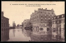 AK Villeneuve-St-Georges, La Place de la Gare et la Rue de Paris inondées 