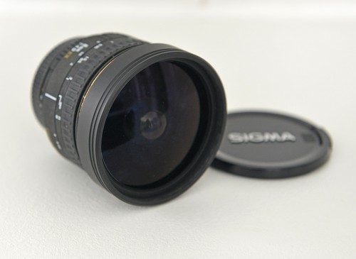 Sigma 8mm fisheye 180 - ex,