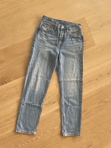 Levis jeans 501 crop - levis,