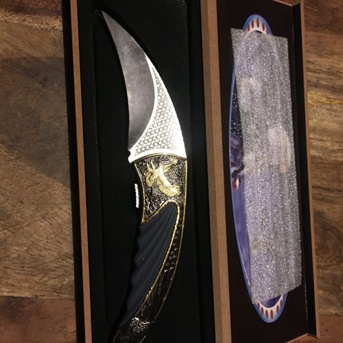 Klappmesser aus metall - klappmesser,