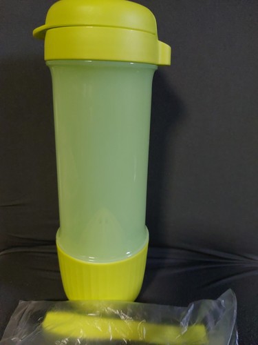 Trinkflasche tupperware - trinkflasche,