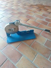 Meusburger Schlauchpresse E2196