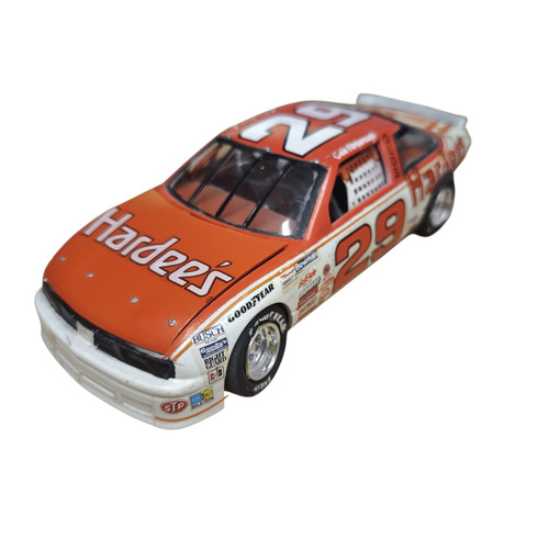 Modellauto nascar wagens cale - modellauto,