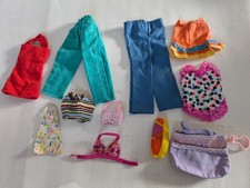 Barbie Rock Kleid Oberteil Konvolut diverse Puppen Kleidung Set