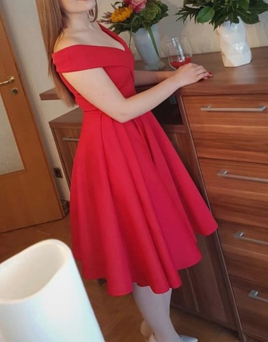 Sehr elegantes rotes - elegantes,