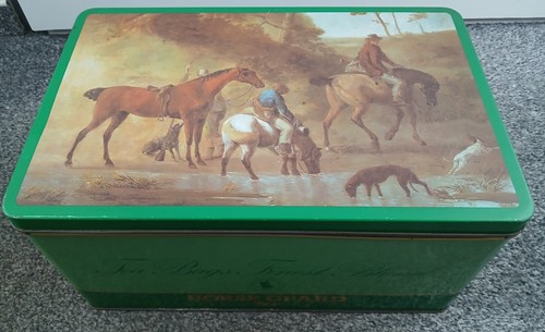 Große alte blechdose - große, horse