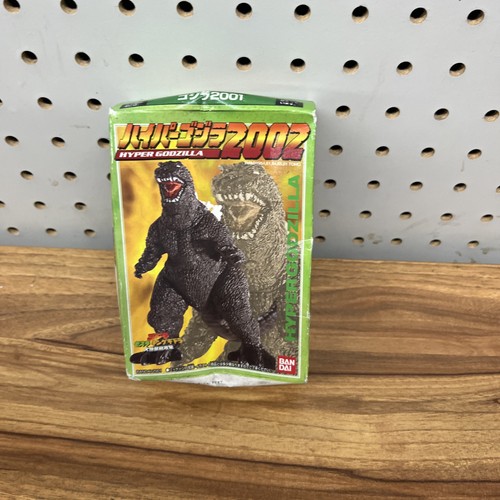 Bandai hyper godzilla 2002 - hyper, /
