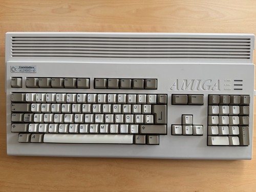 Wunderbarer amiga 1200 rev - amiga,