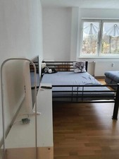 Bett + Matratze (ab sofort zu