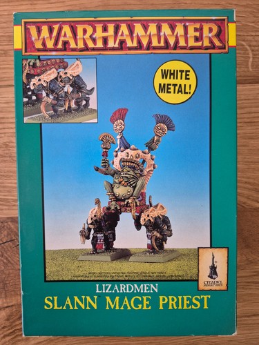 Warhammer slann mage - warhammer, priest