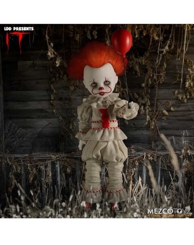 Living dead dolls 2017 - living,