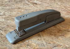 Vintage Hefter Stapler SWINGLINE Patent 2.603.781 grau Metall Made in USA