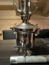 Samowar mit Holzkohle Kanne
