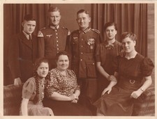 Foto 2 WK Soldaten Orden mit