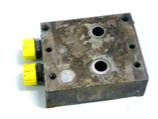 Bosch SB7 EW DW Grundplatte Fendt Favorit 600 610 611 612 614 615 LS Hydraulik .