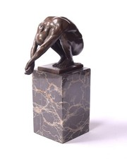 Bronzefigur Der Taucher