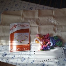 80 x 80 cm Mitteldecke zum sticken Stickpackung mit Material Hohlsaum, Ostern