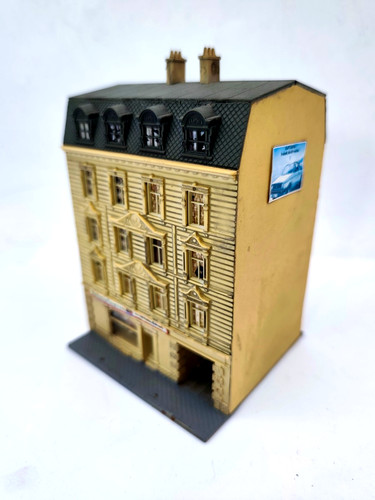 Pola stadthaus spur beige - n,