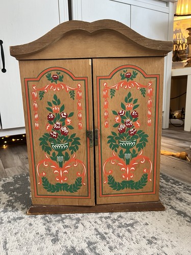 Vintage puppenkleiderschrank - vintage,