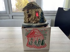 KUNSTSTOFF-WEIHNACHTSKRIPPE m. funkt. REUGE-SPIELUHR (siehe Bilder)