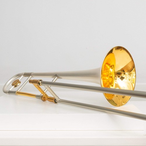 Vincent bach stradivarius - vincent,