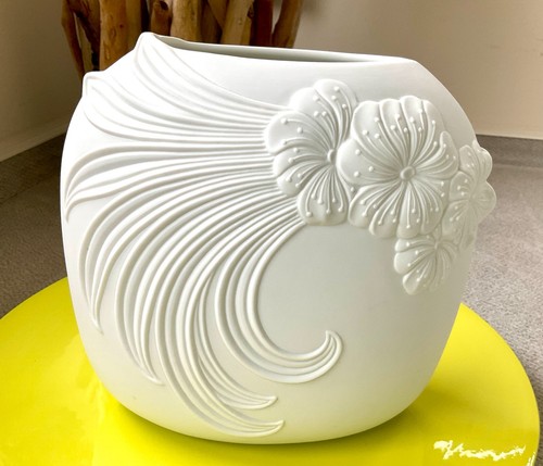 Große blumenvase ak - 🌺,