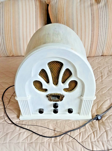 Retro tischradio mit - am/fm,