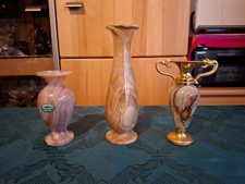 Sammlung aus 3 Onyx-Vasen, Handarbeit