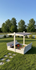 Sandkasten mit Schiebedach