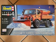 REVELL 1/24 No. 07438 MB Mercedes Benz Unimog U 1300 L Winterdienst Level 4