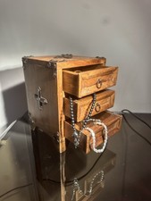 Feine antike Schmuck-Kommode