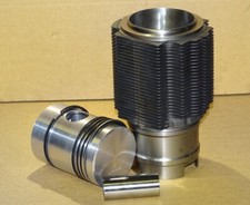 Kolben  Kolbenringe Laufbusche für Deutz FL514 75R Motor Zylinder Zylindersatz