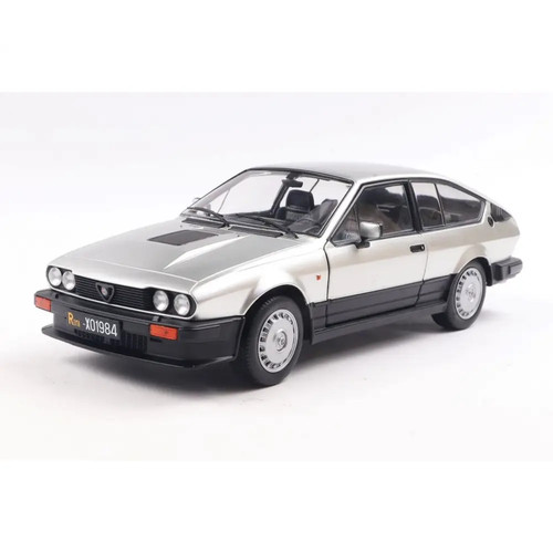 Alfa romeo gtv6 silber - romeo,