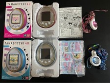 Bandai Tamagotchi 4U Pink Blau