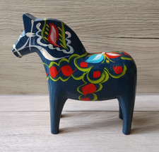 Schönes altes blaues Holz Dala Pferd Äkta Dalahemslöjd Olsson Sweden H 16cm