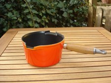 Kleine LE CREUSET  Kasserolle aus Gusseisen Stieltopf Topf