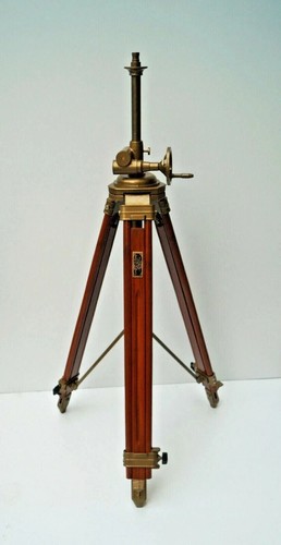 Royal aniquestyle holz tripod - royal,