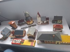 Faller H0 Konvolut 10 Häuser u. Bahnbauten, Zustand absolut OK. 264 , 151, 135