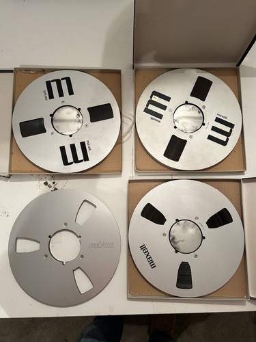 Revox und maxell tonbänder - und,