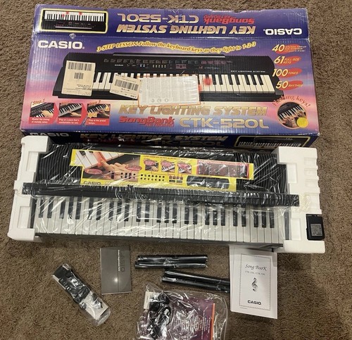 Open box vintage casio - box,