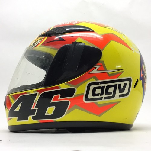 Valentino rossi helm integral - rossi,