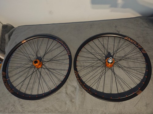 Reverse black one - one, kupfer