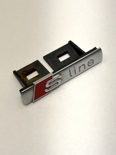 Original audi line emblem - original,