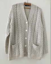 Hochwertige Damenstrickjacke