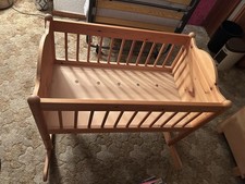 Babywiege Babybett Schaukelwiege Babyschaukel Kinderbett  Massivholz